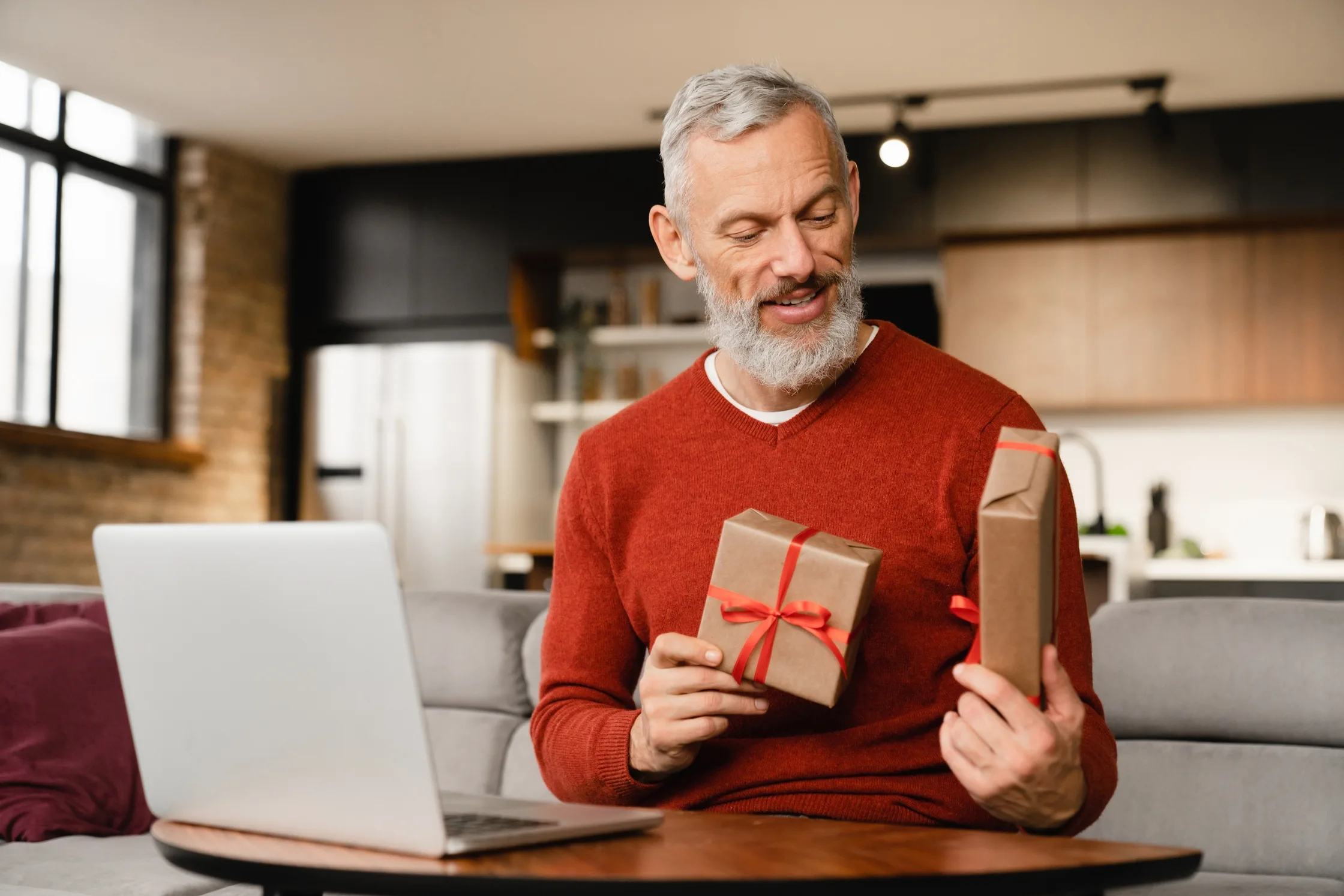 4 HMRC-approved gifting strategies to cut your Inheritance Tax bill